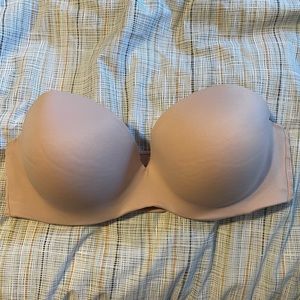 Cacique Strapless 38D
